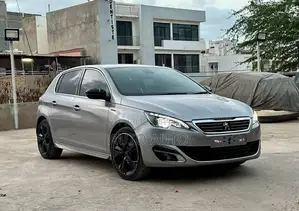 Peugeot 308 2017 Gris