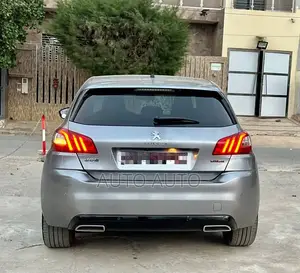 Peugeot 308 2017 Gris
