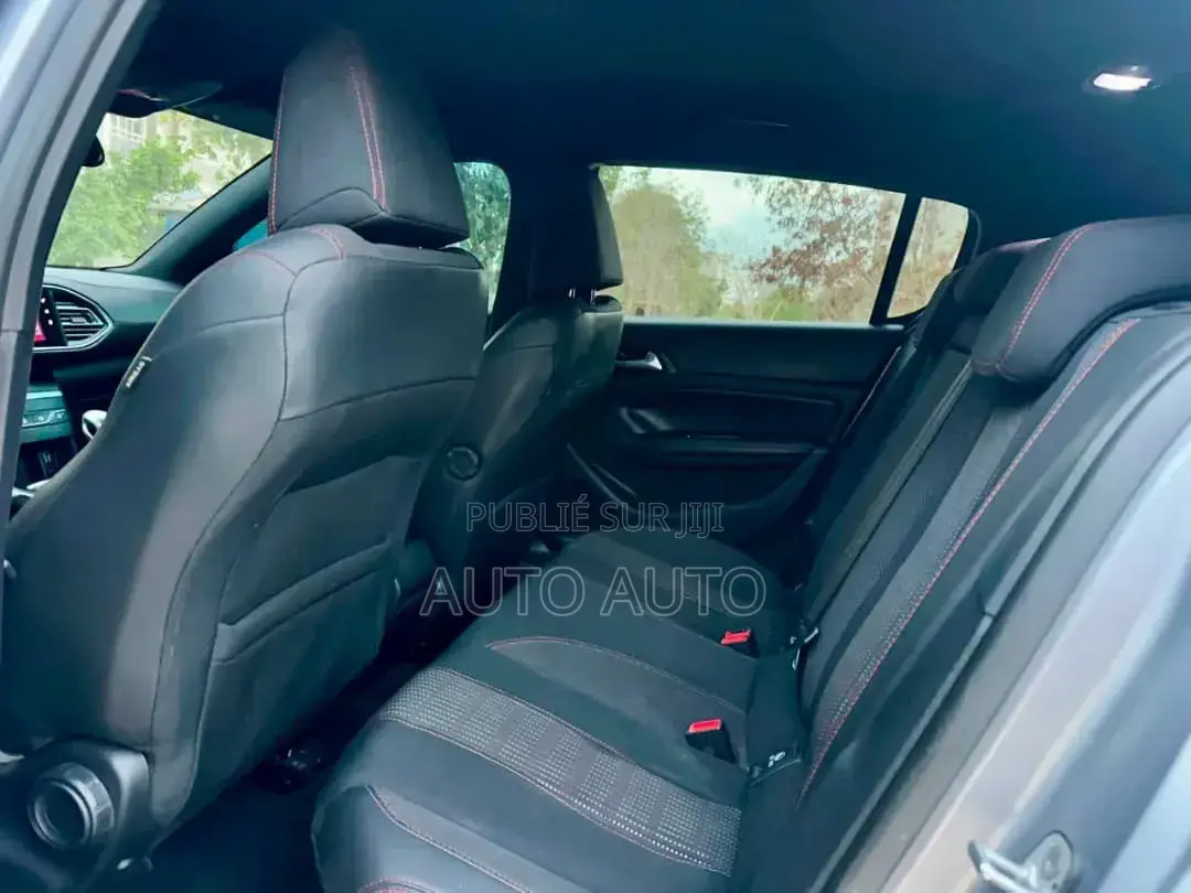 Peugeot 308 2017 Gris