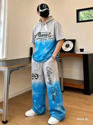 Ensemble Capuche Bas Large Disponible