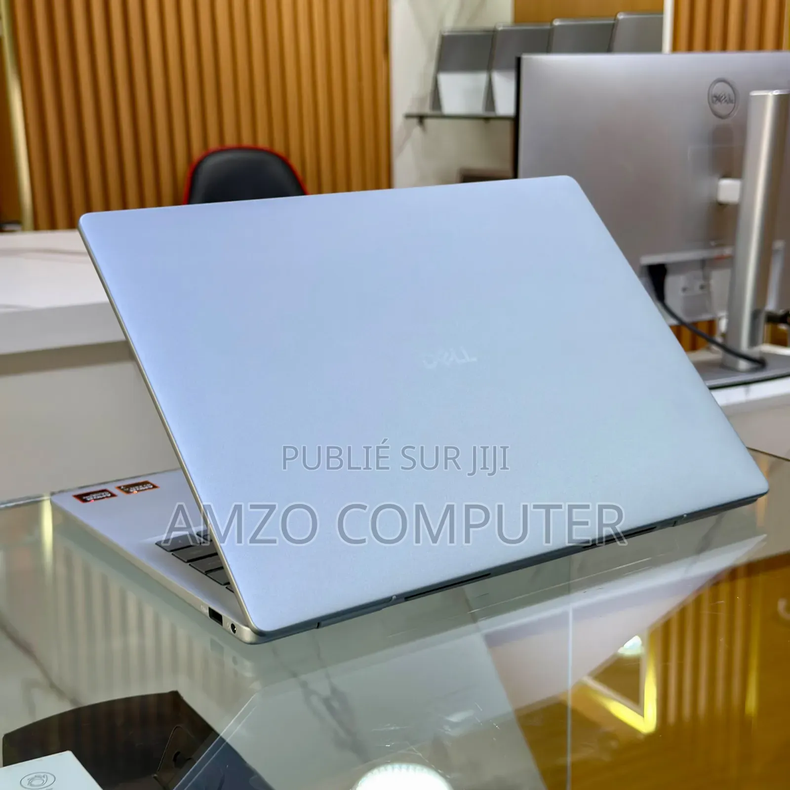 Nouveau Ordinateur portable Dell Pro 14 Premium 16GB AMD Ryzen 7 SSD 1T