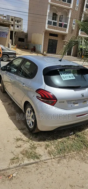 Peugeot 208 2018 Gris