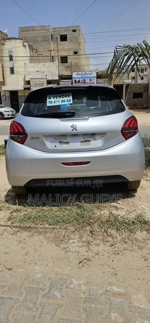 Peugeot 208 2018 Gris