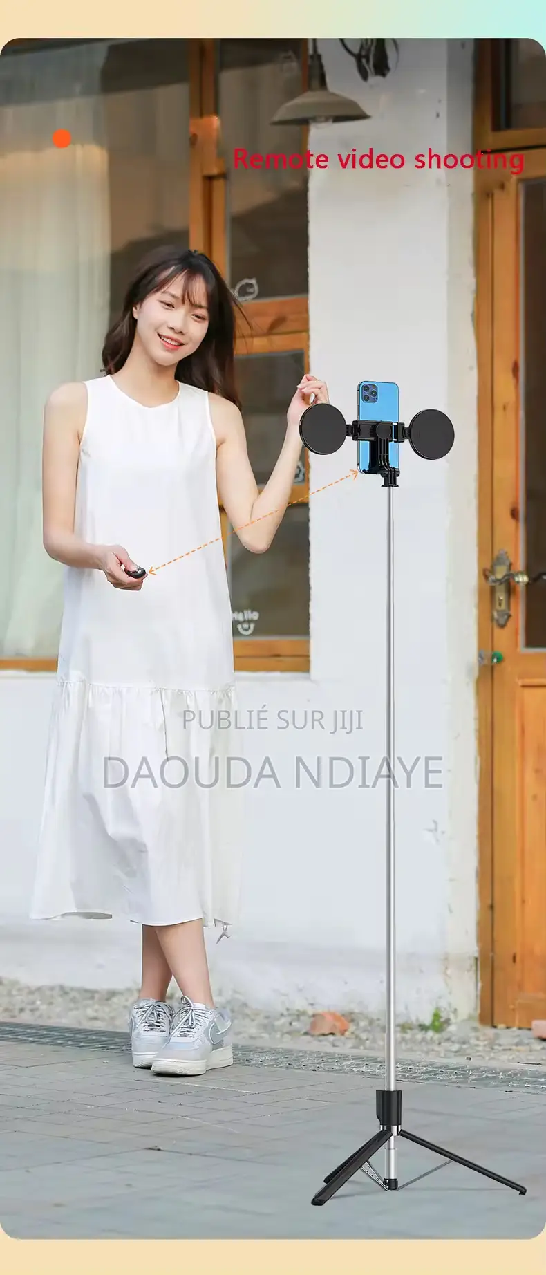 Perche À Selfie Avec Anneau Led Intégré Et Télécommande Bluetooth
