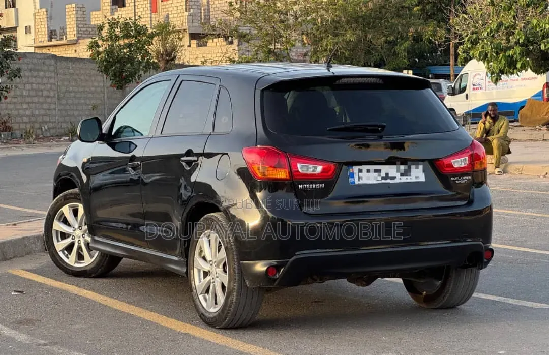 Mitsubishi RVR 2017 Noir Mat