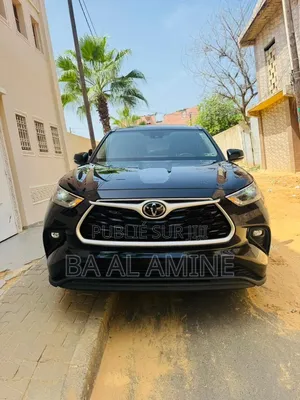 Toyota Highlander 2022 Noir
