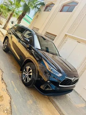 Toyota Highlander 2022 Noir