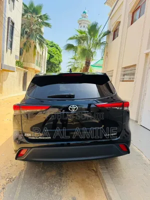 Toyota Highlander 2022 Noir