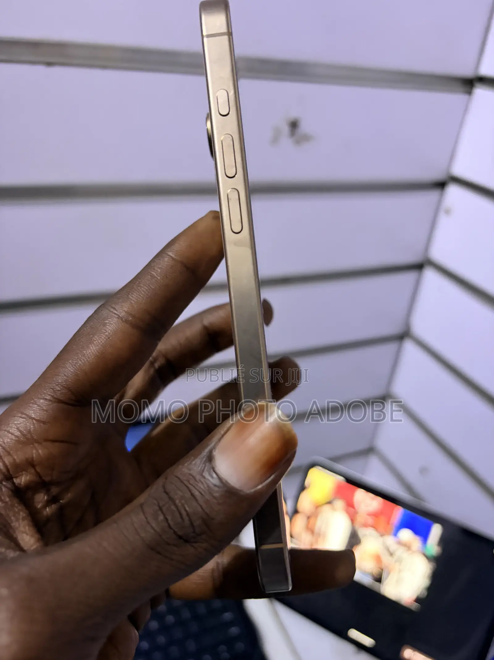 Apple iPhone 16 Pro Max 256 GB Doré