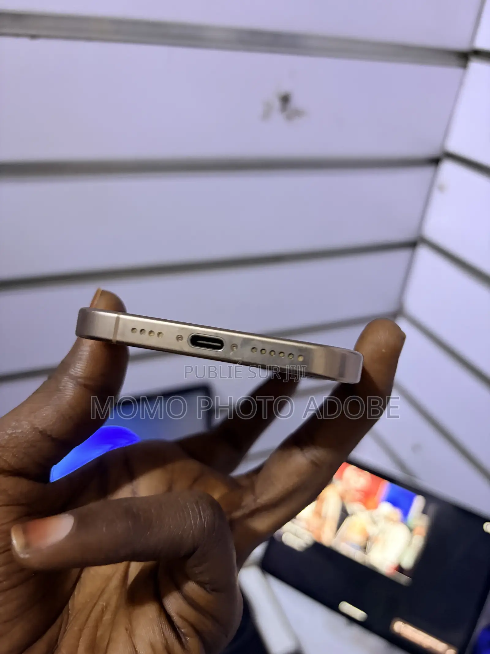 Apple iPhone 16 Pro Max 256 GB Doré