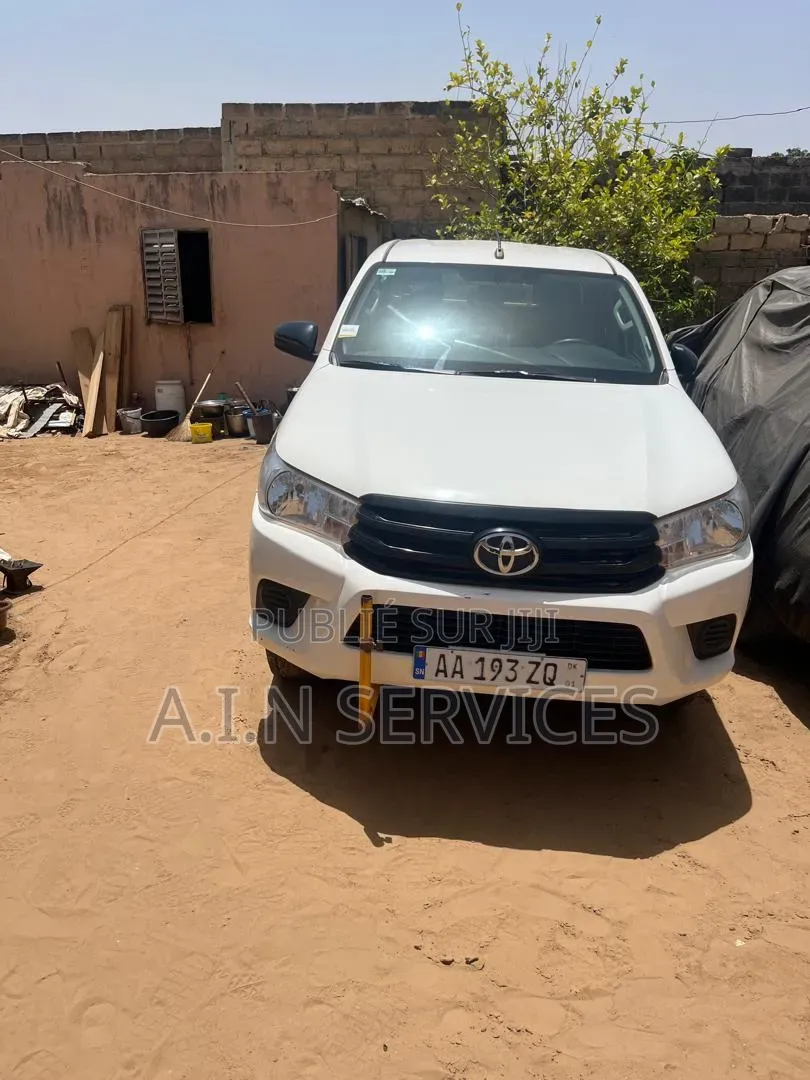 Toyota Hilux 2025 Blanc