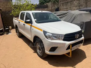 Toyota Hilux 2025 Blanc