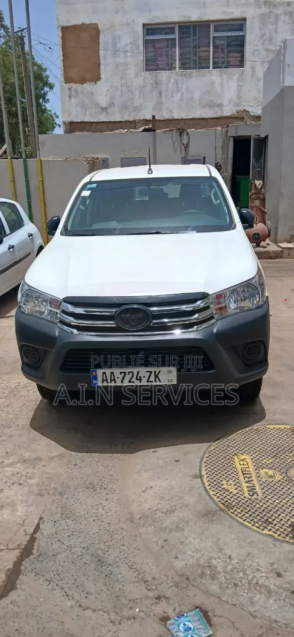 Toyota Hilux 2025 Blanc