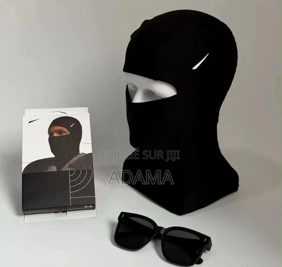 Cagoule Disponible