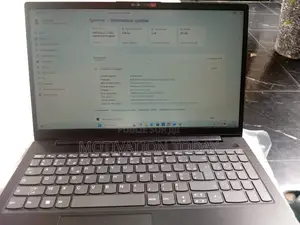 Nouveau Ordinateur portable Lenovo Autre 8GB AMD Ryzen 3 SSD 512GB