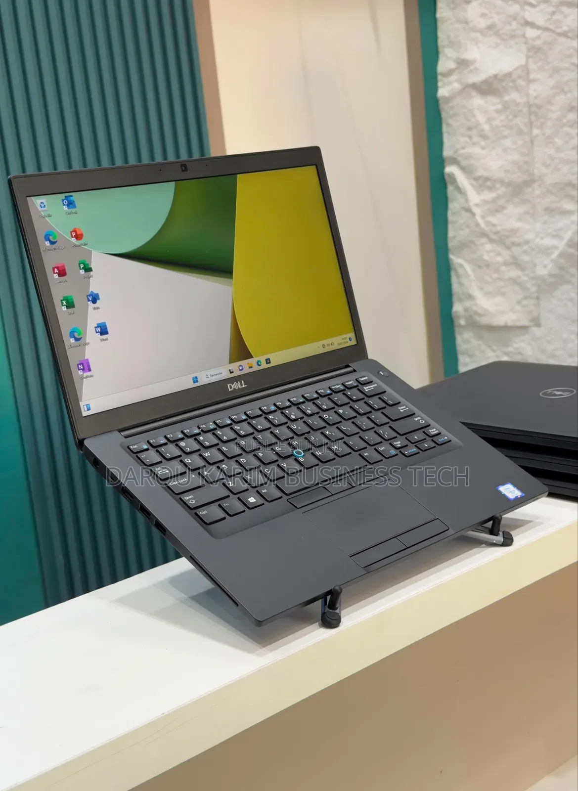 Nouveau Dell Latitude 7490 8GB Intel Core i5 SSD 256GB