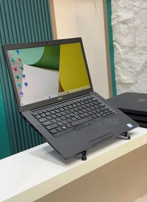Nouveau Dell Latitude 7490 8GB Intel Core i5 SSD 256GB