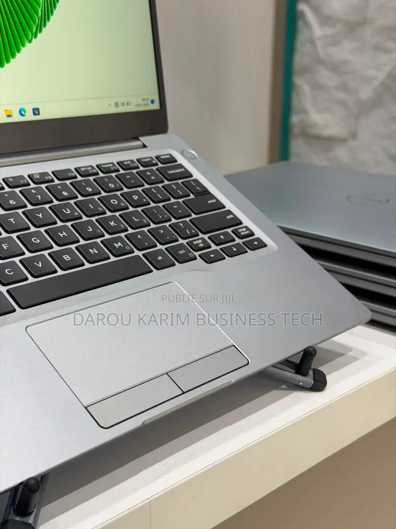 Nouveau Dell Latitude 7400 8GB Intel Core i5 SSD 256GB