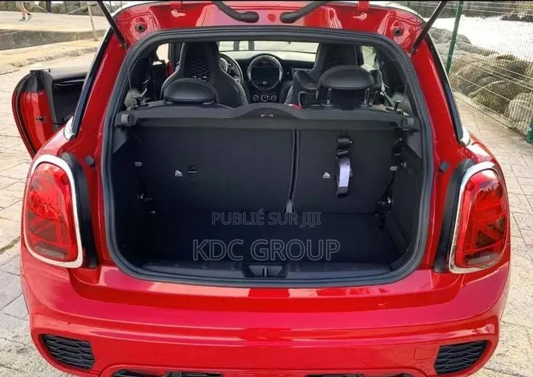 Mini Cabriolet 2018 Rouge
