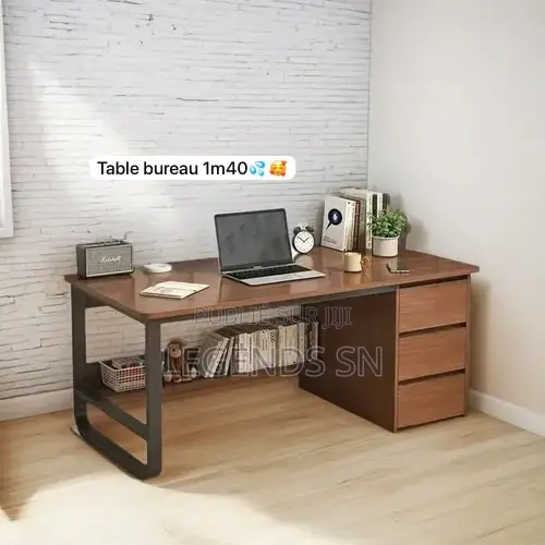 Tabl Bureau