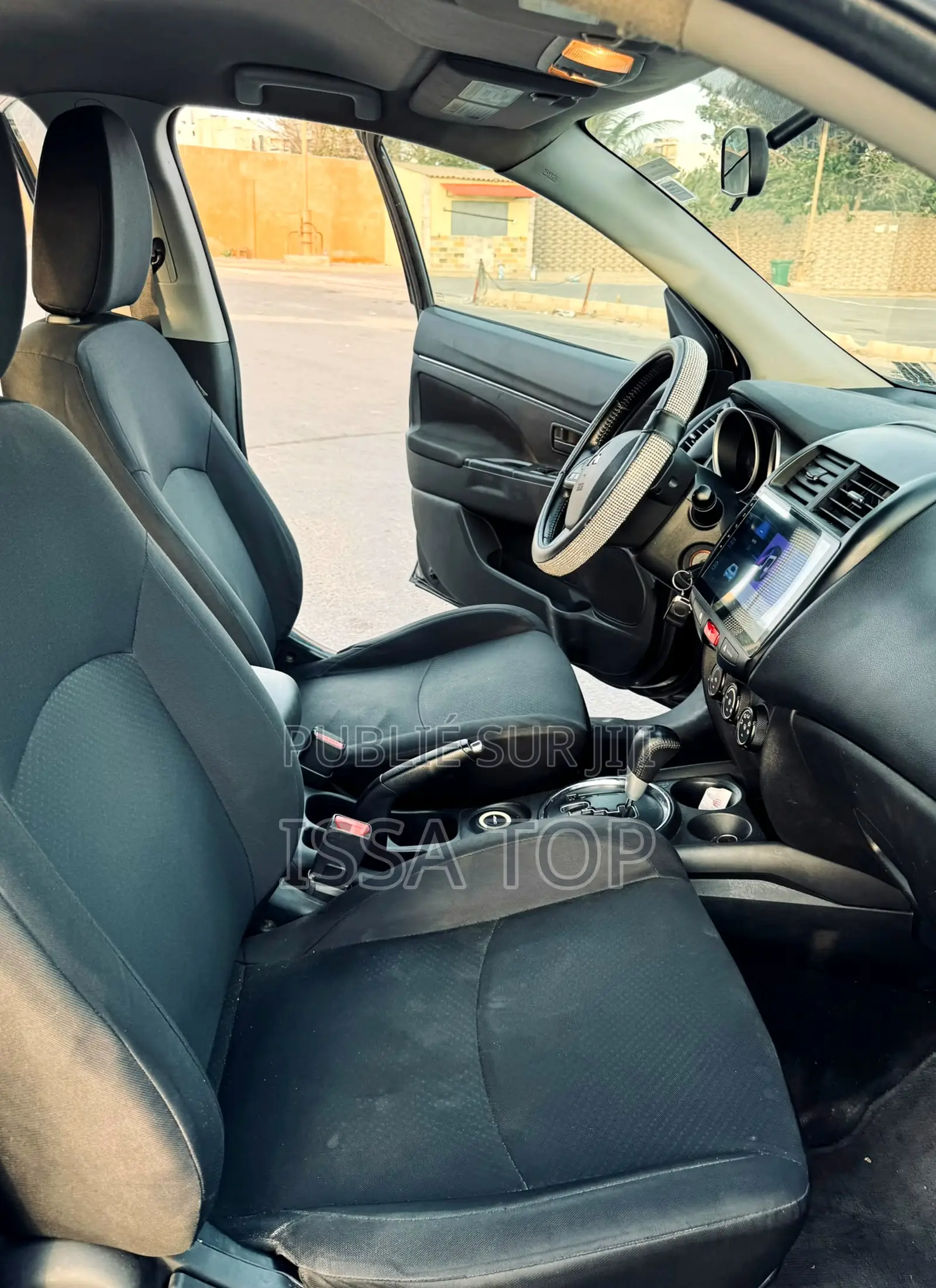 Mitsubishi RVR 2017 Noir