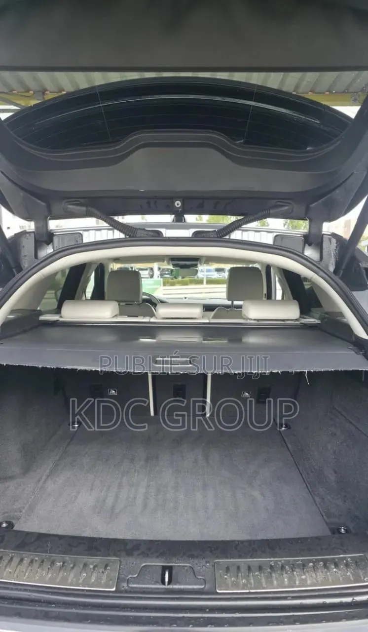 Land Rover Range Rover Velar 2018 Gris