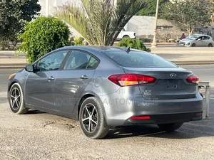 Kia Optima 2018 Gris