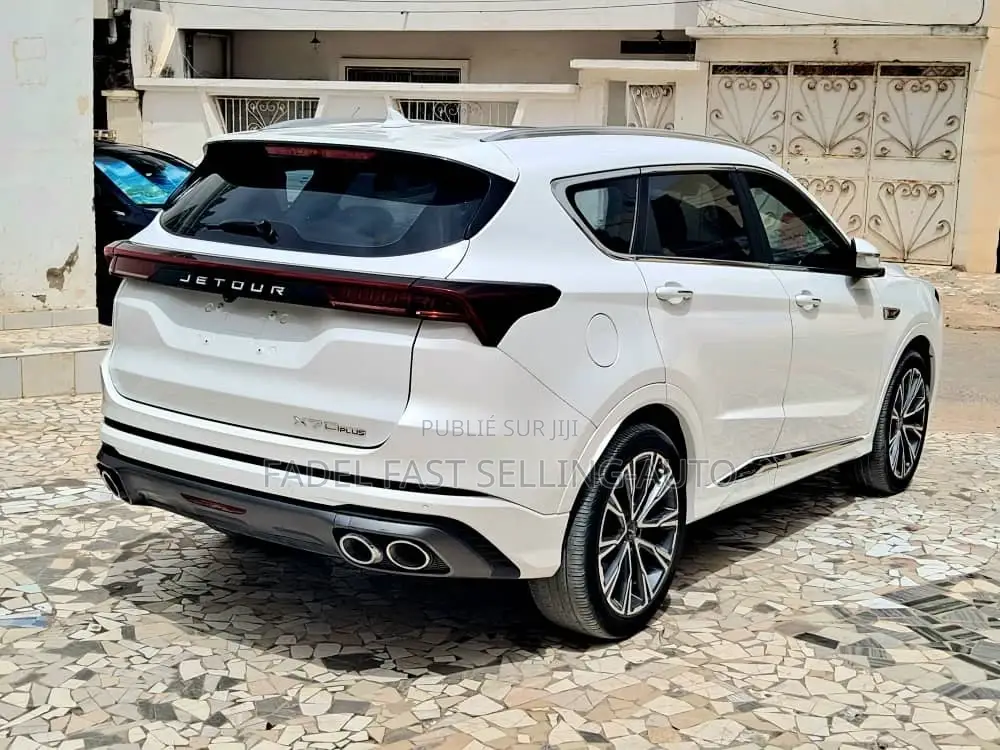 Jetour X70 Plus 2022 Blanc