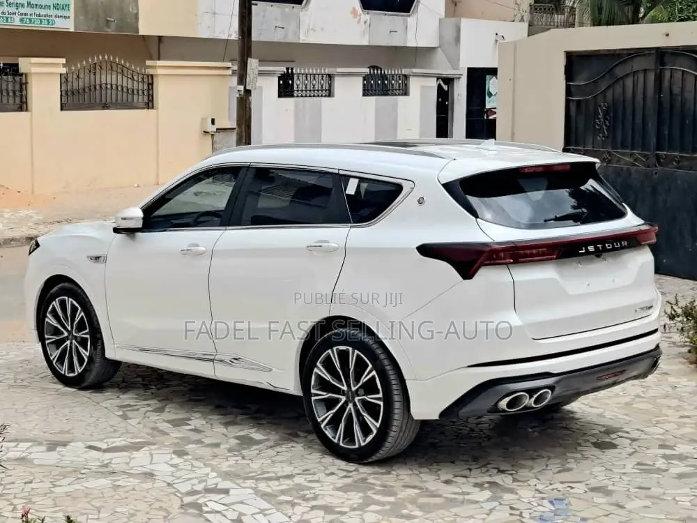 Jetour X70 Plus 2022 Blanc
