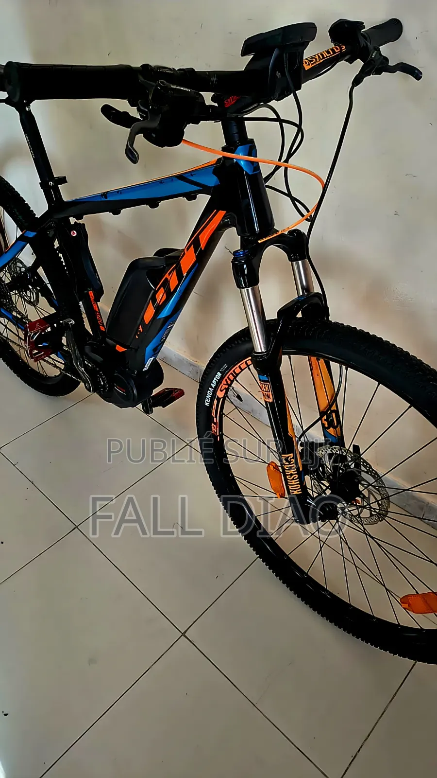 Autre 2023 Orange