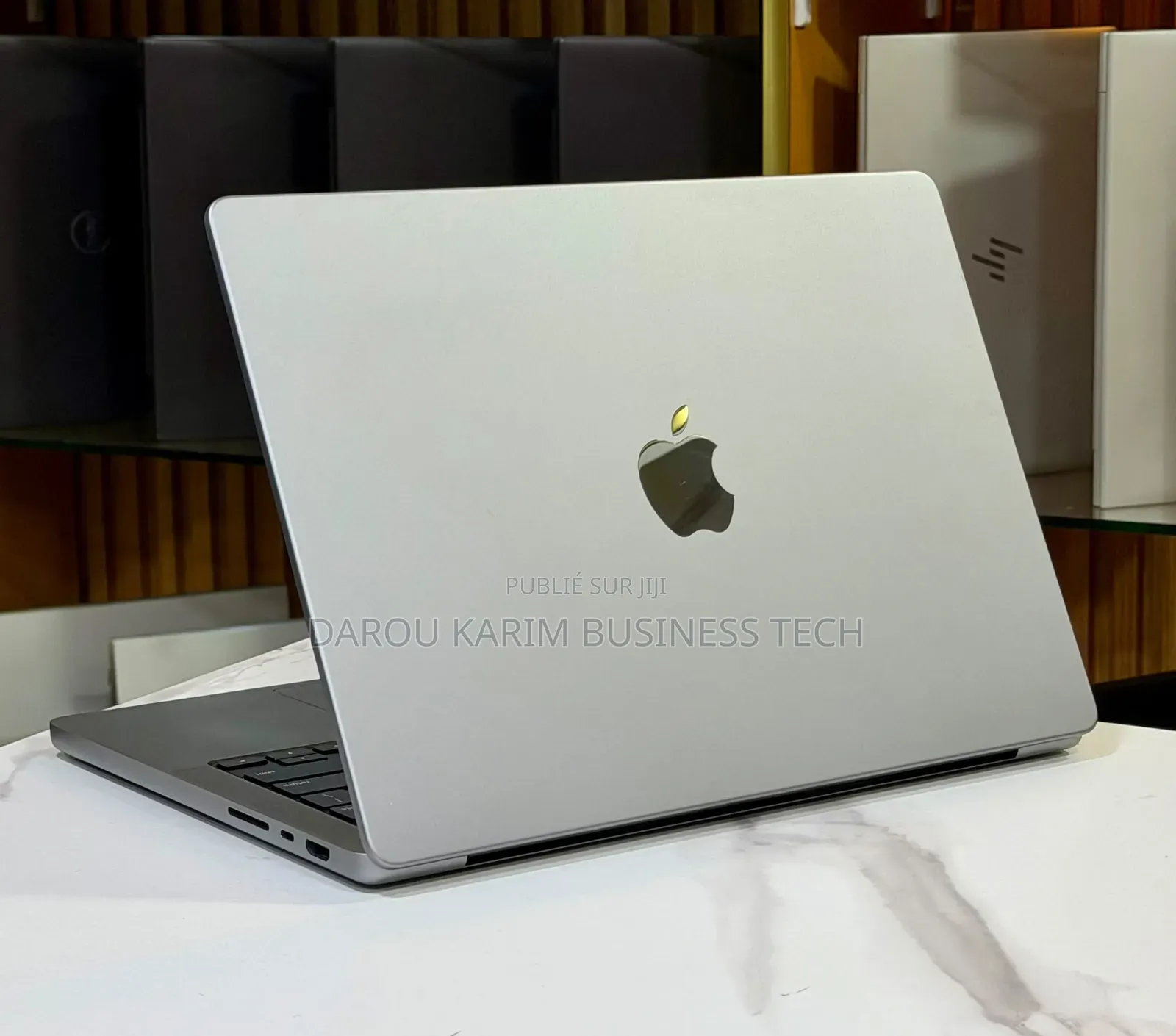 Nouveau Apple MacBook Pro 2021 M1 16GB Apple M1 Pro SSD 512GB