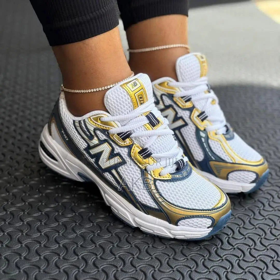 New Balance 740 Disponible Pointure 39 À 44 Prix 15000f