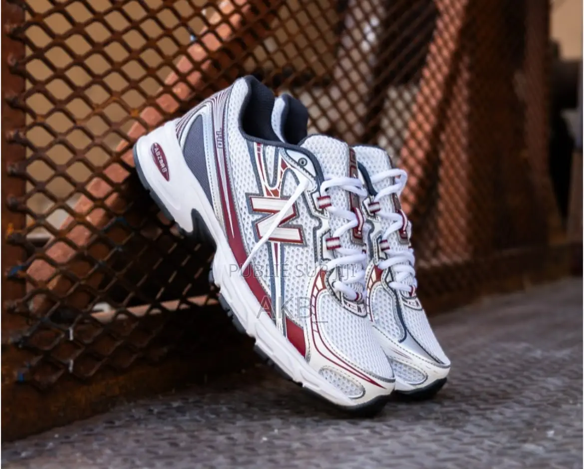 New Balance 740 Disponible Pointure 39 À 44 Prix 15000f