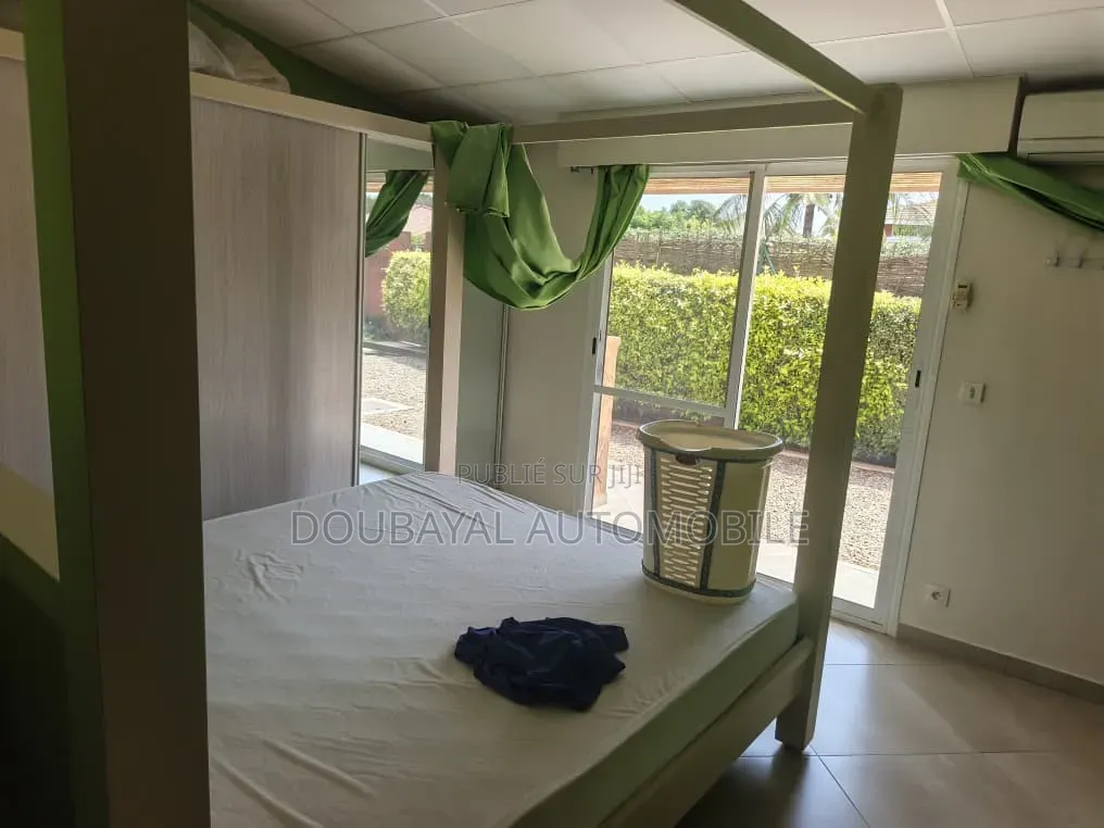 3chbre Villa dans Saly, Thiès Sud à Vendre