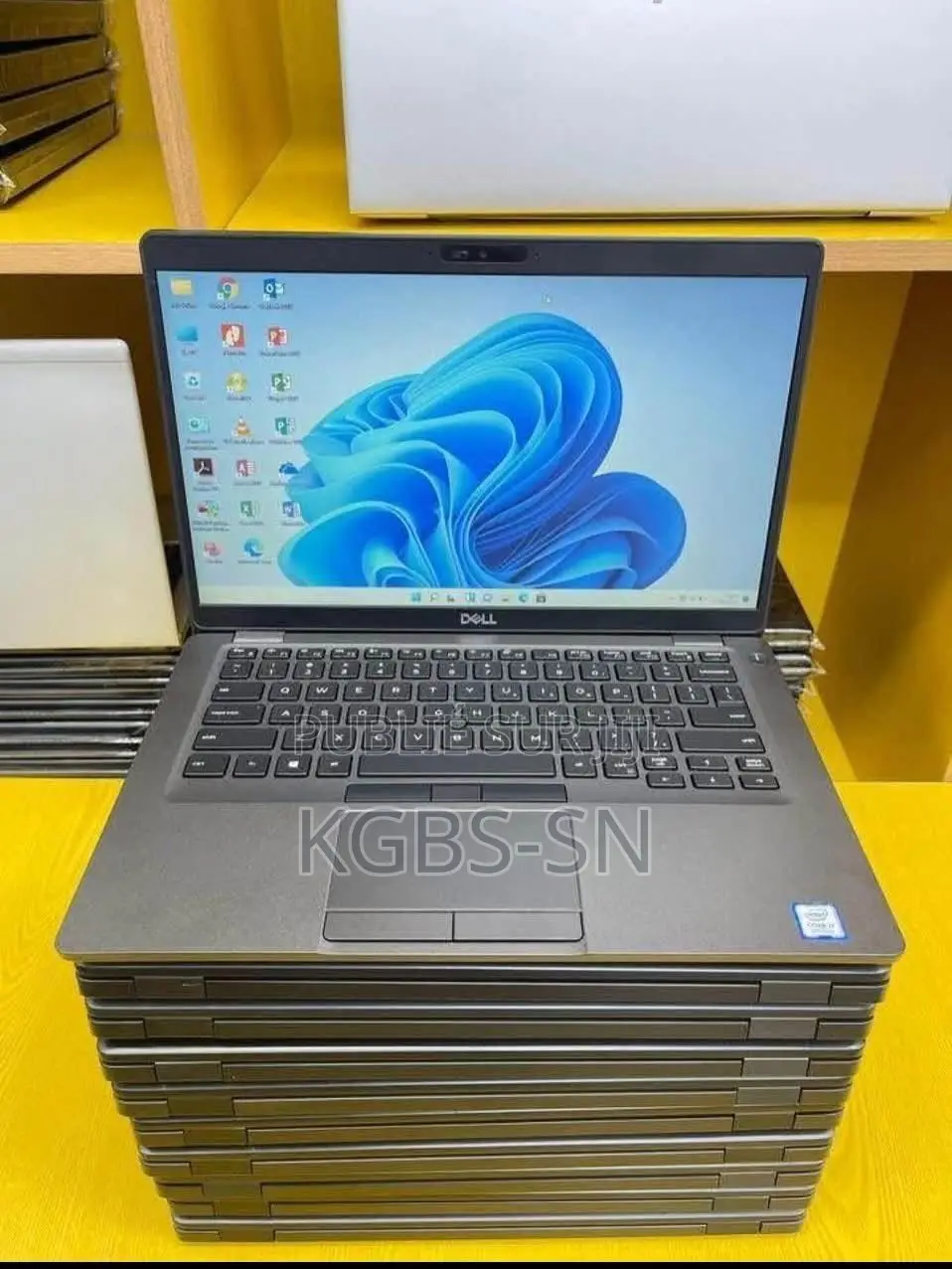 Ordinateur portable Dell Latitude 5400 8GB Intel Core i5 SSD 256GB