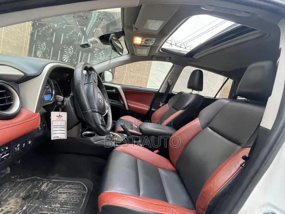 Toyota RAV4 2015 Blanc