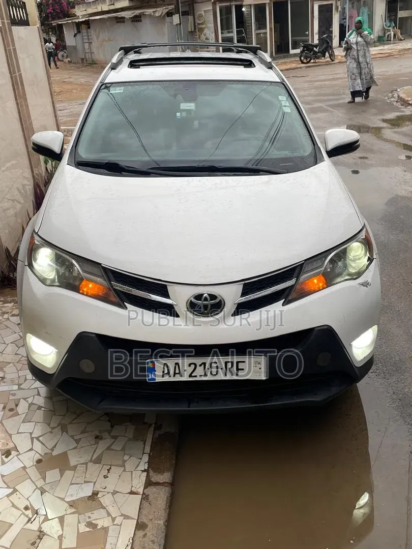 Toyota RAV4 2015 Blanc