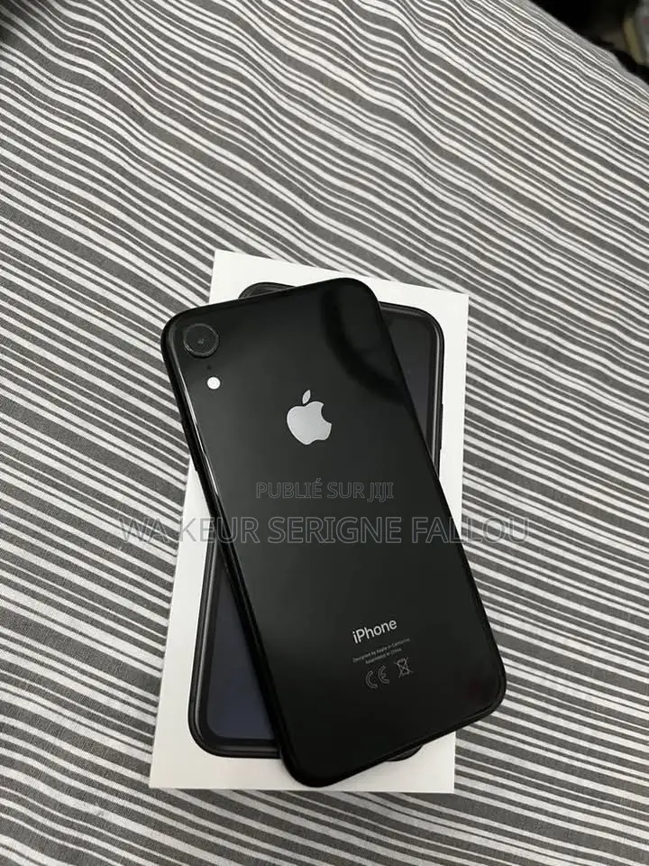 Nouveau Apple iPhone XR 256 GB Noir