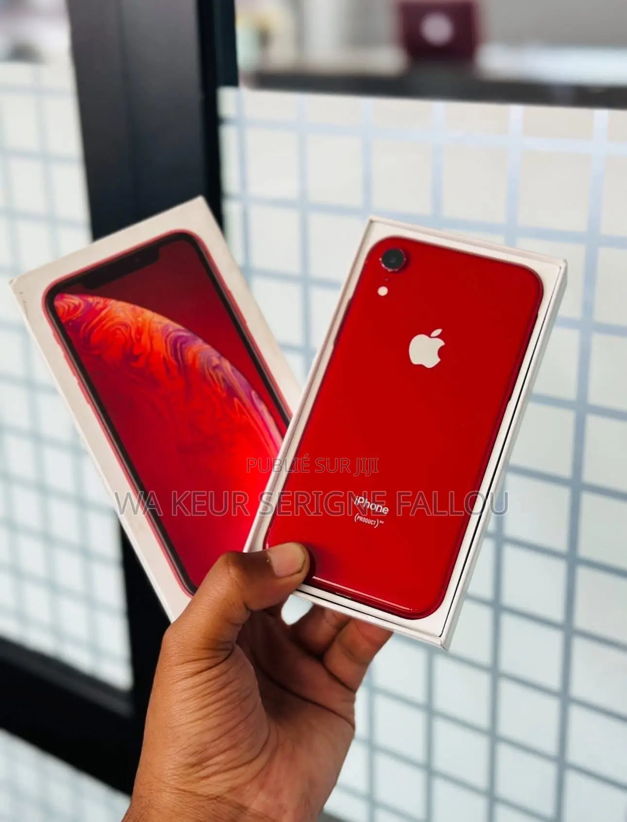 Nouveau Apple iPhone XR 256 GB Rouge