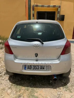 Toyota Yaris 2009 Gris