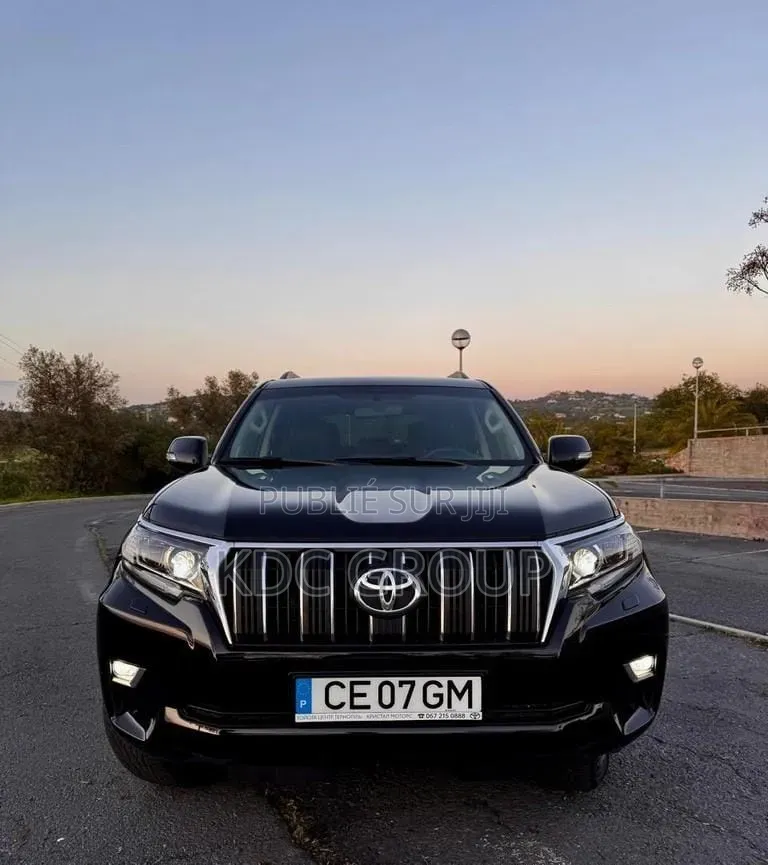 Toyota Land Cruiser 2019 Noir