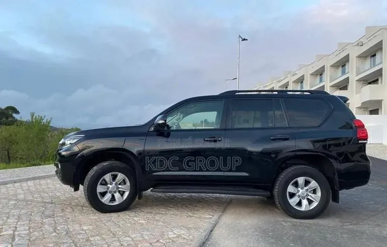 Toyota Land Cruiser 2019 Noir