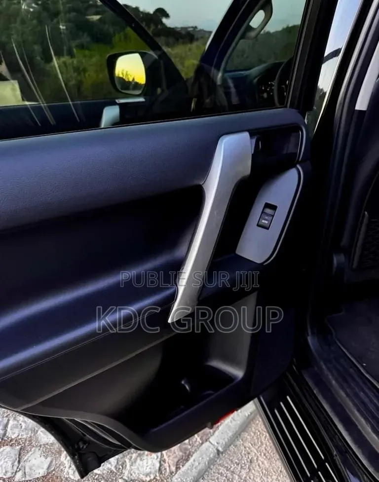 Toyota Land Cruiser 2019 Noir