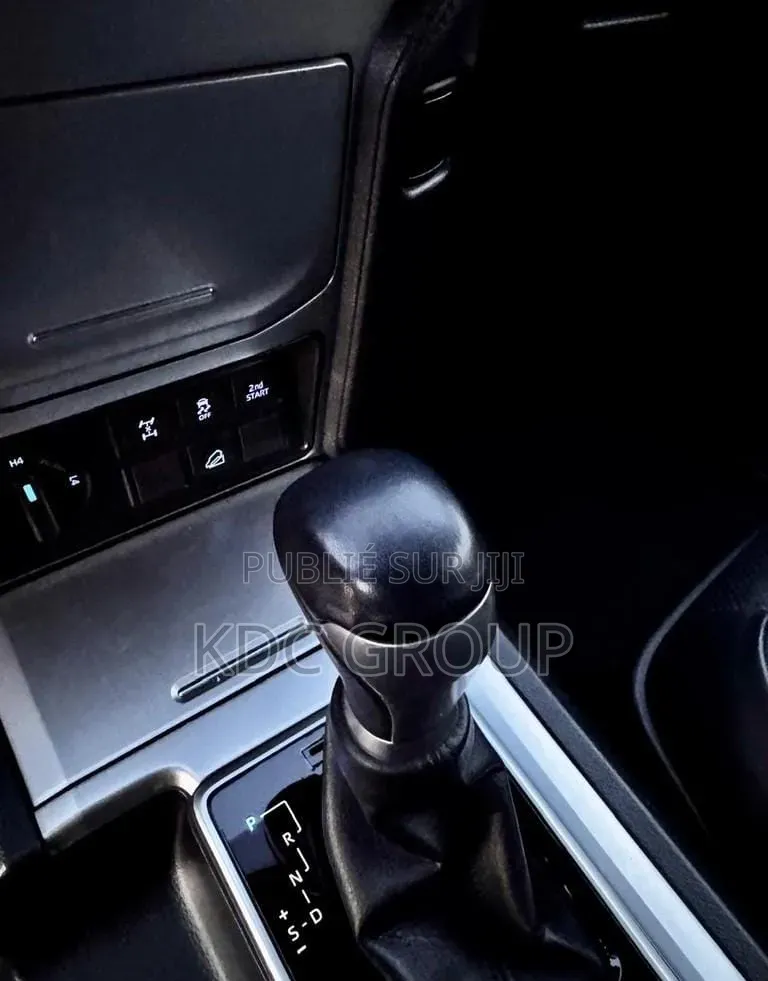 Toyota Land Cruiser 2019 Noir