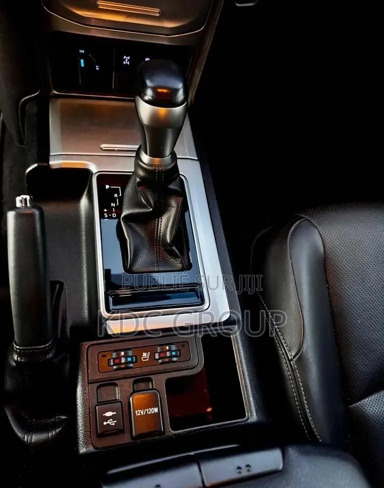 Toyota Land Cruiser 2019 Noir