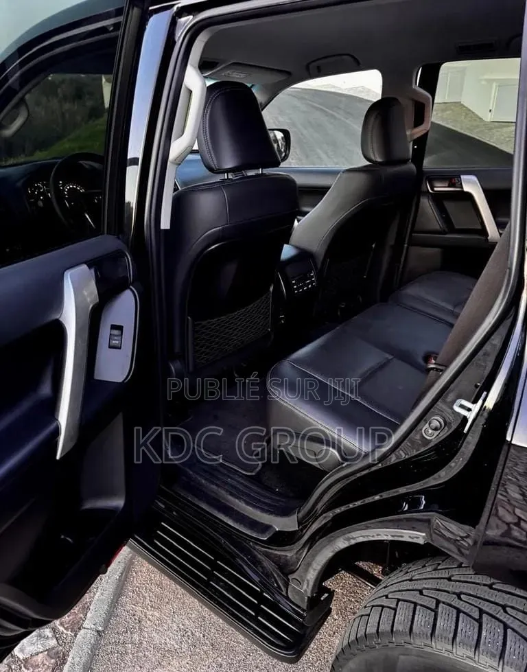Toyota Land Cruiser 2019 Noir