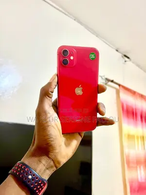 Nouveau Apple iPhone 11 128 GB Rouge