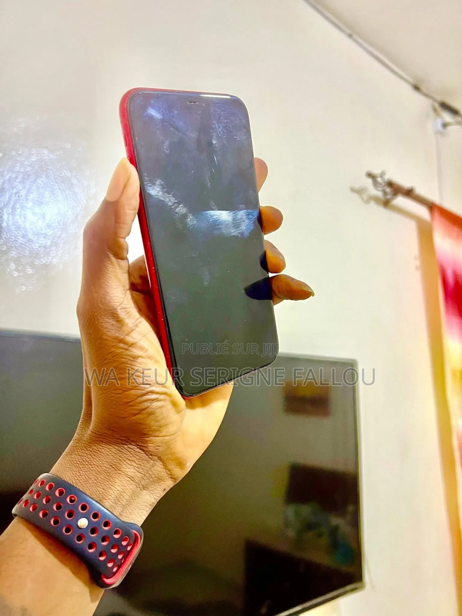 Nouveau Apple iPhone 11 128 GB Rouge
