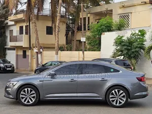 Renault Samsung SM6 2016 Gris