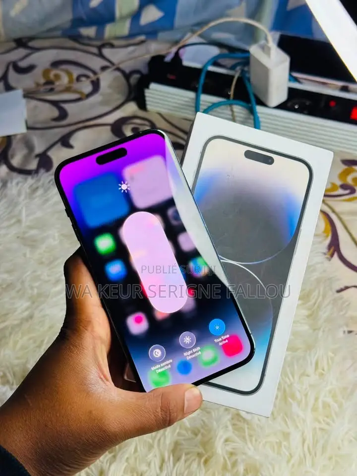 Nouveau Apple iPhone 14 Pro Max 512 GB Violet